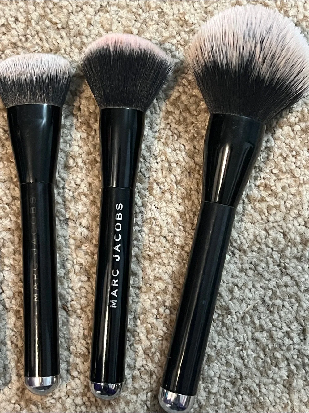 ❤️ MARC JACOBS Huge Lot of 8 Face & Eyeshadow Makeup Brushes DISCONTINUED L👀K ❤️